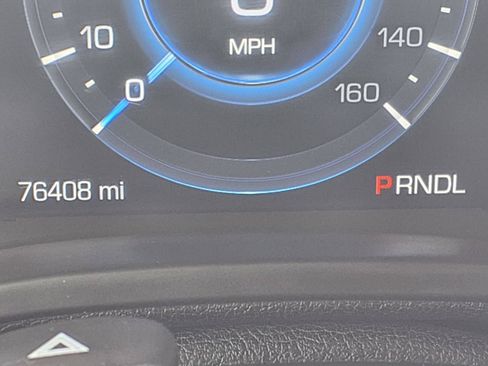 Used 2020 Cadillac Escalade Premium Luxury AWD/4WD image 15