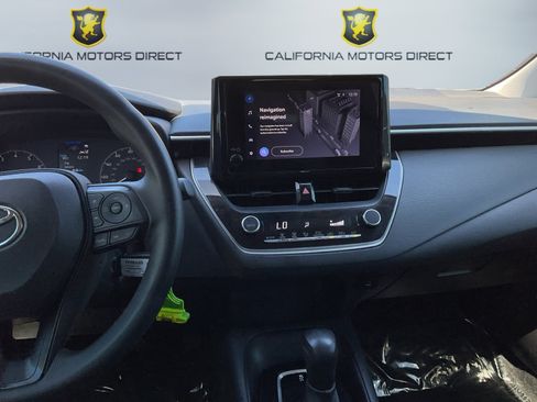 Used 2023 Toyota Corolla LE FWD image 13
