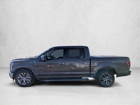 Used 2017 Ford F150 Lariat image 8