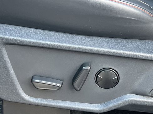 New 2025 Ford Bronco Raptor image 18