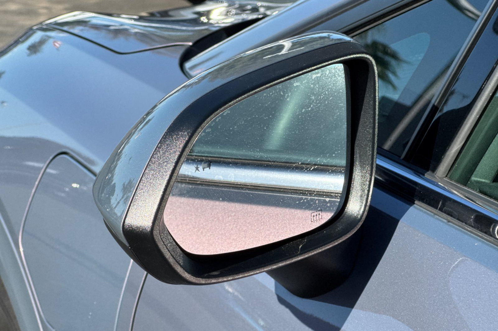 Used 2024 Chevrolet Equinox EV LT w/ LPO, All-Weather Mat Package FWD image 50