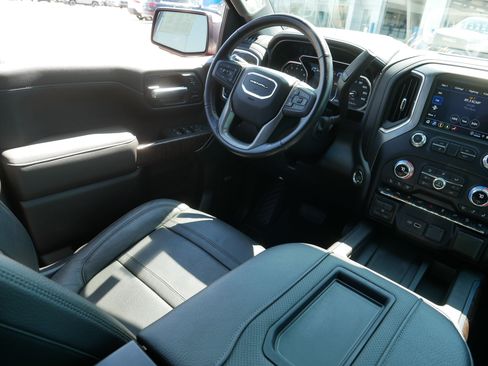 Used 2021 GMC Sierra 1500 Denali w/ Denali Ultimate Package AWD/4WD image 9