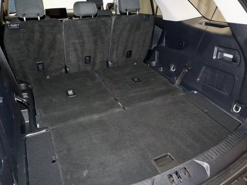 Certified 2025 Ford Explorer Active image 16