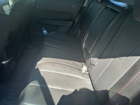 Used 2016 Chevrolet Equinox LTZ w/ Enhanced Convenience Package AWD/4WD image 9