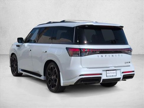 New 2026 INFINITI QX80 4WD image 9