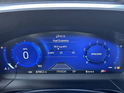 Certified 2020 Ford Escape Titanium image 33