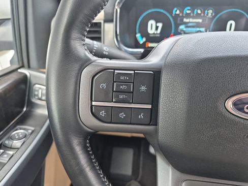 Used 2021 Ford F150 Lariat image 26