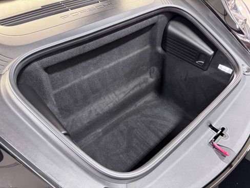 Used 2019 Porsche 911 Carrera image 28