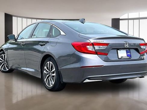 Used 2020 Honda Accord Hybrid image 4