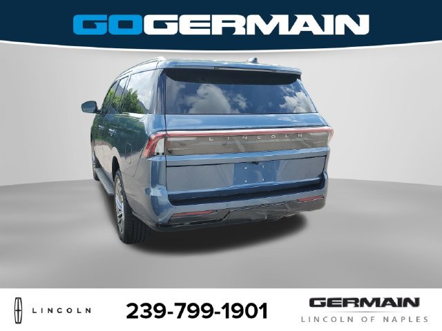 New 2027 Lincoln Navigator Premiere AWD/4WD image 10