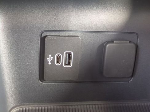 New 2026 Ford Explorer Active RWD image 21