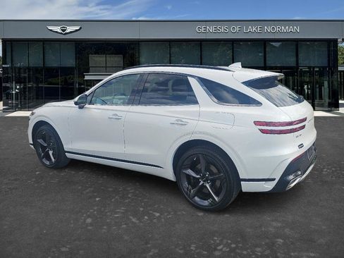 Used 2026 Genesis GV70 2.5T Sport Prestige AWD/4WD image 6