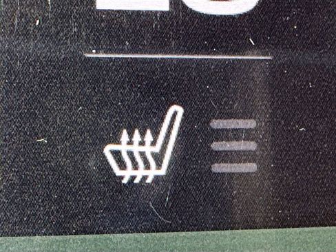 Used 2020 Subaru Outback Premium image 26