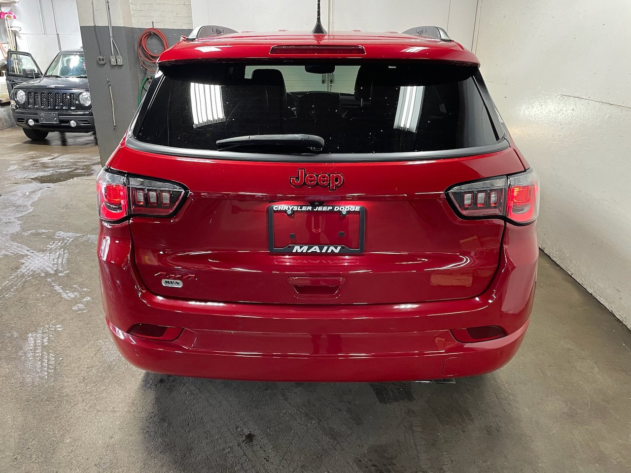 Used 2022 Jeep Compass Limited AWD/4WD image 8