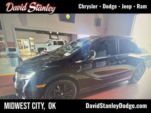 Used 2023 Honda Odyssey Sport image 1