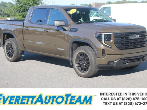 Used 2023 GMC Sierra 1500 Elevation AWD/4WD image 1