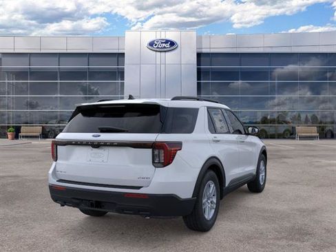 New 2026 Ford Explorer Active AWD/4WD image 8