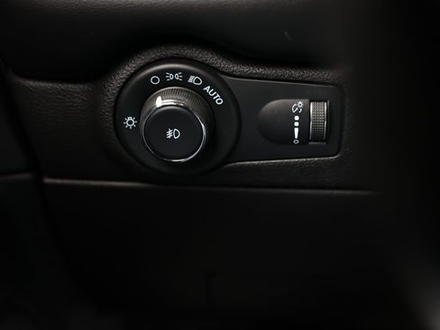 Used 2022 Dodge Durango SRT w/ Technology Group AWD/4WD image 60