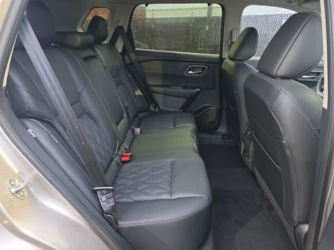 New 2026 Nissan Rogue Platinum w/ Platinum Premium Package image 10