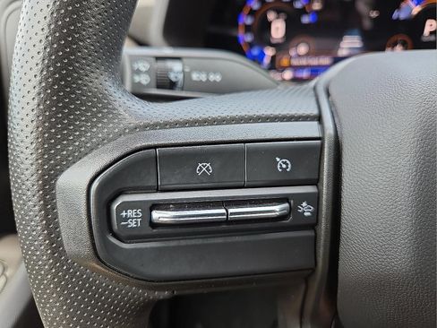 Certified 2024 Chevrolet Colorado Trail Boss w/ Advanced Trailering Package AWD/4WD image 12