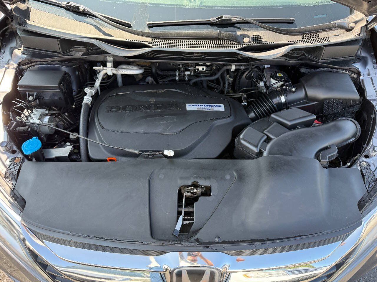 Used 2018 Honda Odyssey Elite image 45