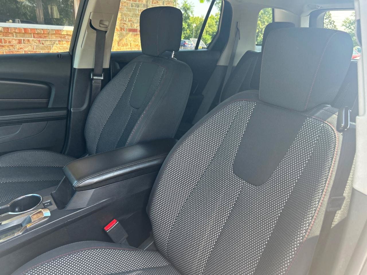 Used 2017 GMC Terrain SLE w/ Convenience Package AWD/4WD image 18
