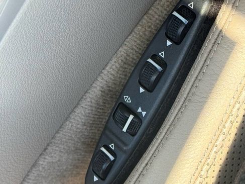 Used 2011 Mercedes-Benz E 350 Coupe image 15