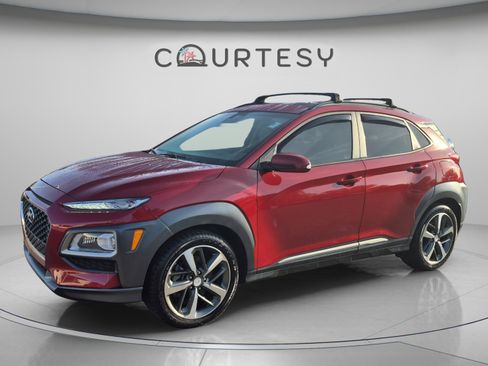 Used 2021 Hyundai Kona Limited FWD image 1