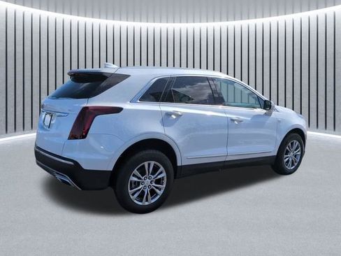 Used 2022 Cadillac XT5 Premium Luxury image 4