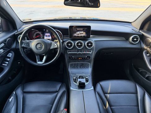 Used 2017 Mercedes-Benz GLC 300 image 29