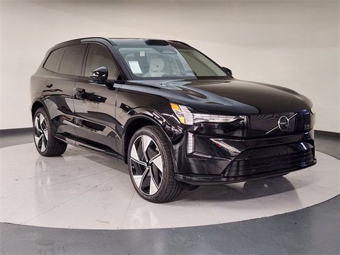New 2025 Volvo EX90 Plus image 7