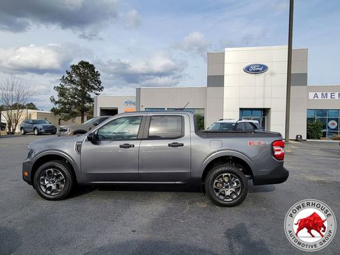 New 2026 Ford Maverick XLT w/ XLT Luxury Package image 3