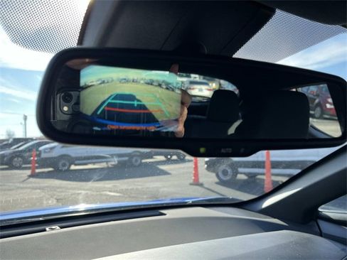 Used 2018 Toyota C-HR XLE image 33