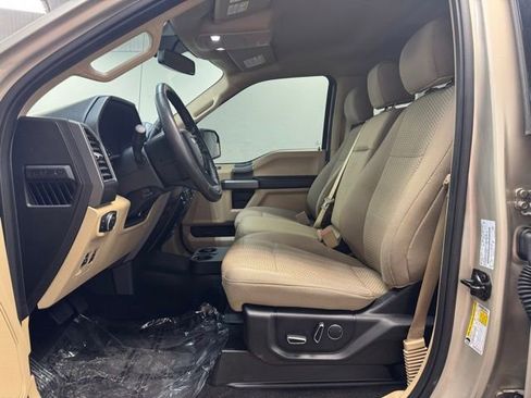 Used 2018 Ford F150 XLT w/ Equipment Group 302A Luxury AWD/4WD image 14