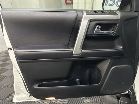 Used 2021 Toyota 4Runner SR5 Premium w/ Moonroof Package image 17