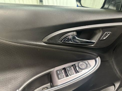 Used 2021 Chevrolet Malibu LT FWD image 13