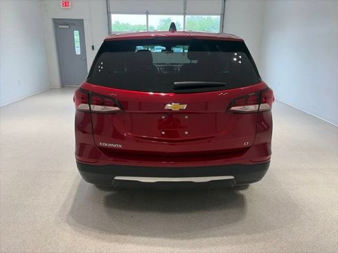 Certified 2024 Chevrolet Equinox LT w/ LPO, Floor Liner Package FWD image 5