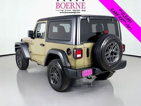 Used 2025 Jeep Wrangler Sport S image 5