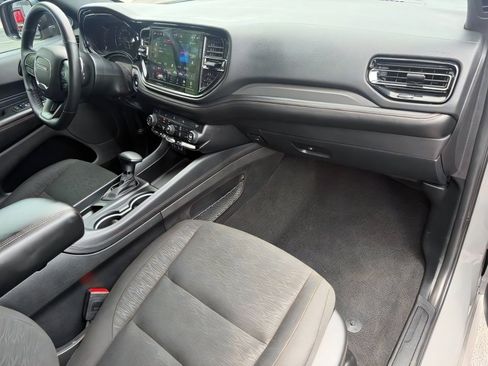 Certified 2025 Dodge Durango GT w/ Blacktop Package RWD image 10