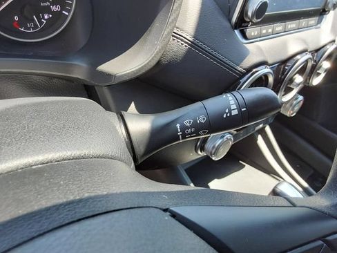 Used 2024 Nissan Sentra SV FWD image 25