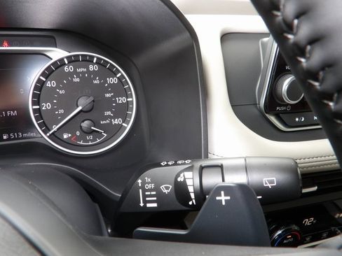 New 2025 Nissan Rogue SV image 31