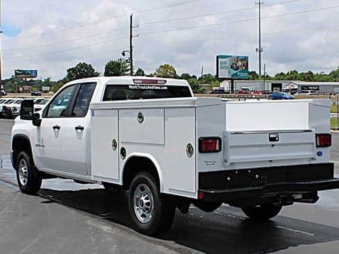 Used 2025 Chevrolet Silverado 2500 W/T w/ WT Convenience Package RWD image 4