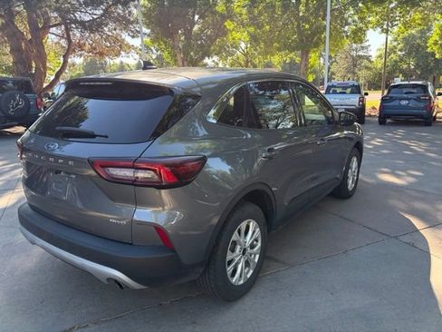 Used 2024 Ford Escape Active AWD/4WD image 5