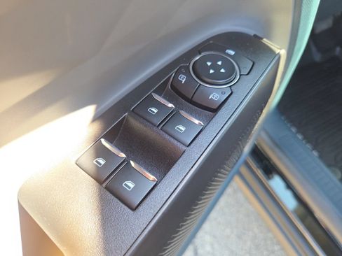 Used 2025 Ford Maverick Tremor AWD/4WD image 12