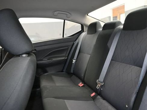 Used 2024 Nissan Versa SV FWD image 11
