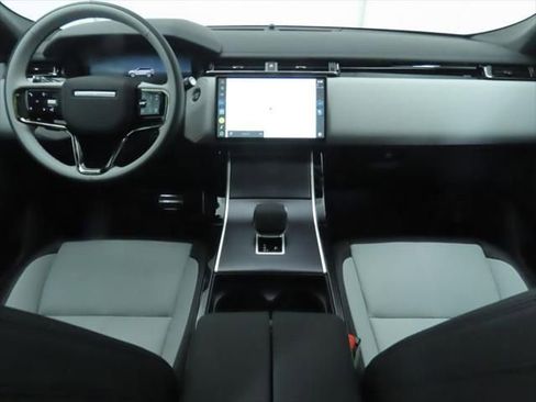 New 2026 Land Rover Range Rover Velar Dynamic SE image 14