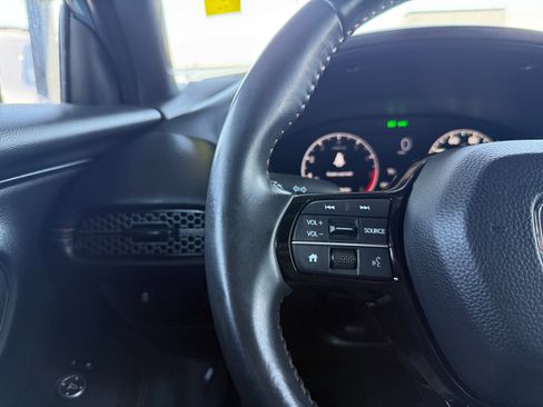 Used 2024 Honda HR-V Sport image 17