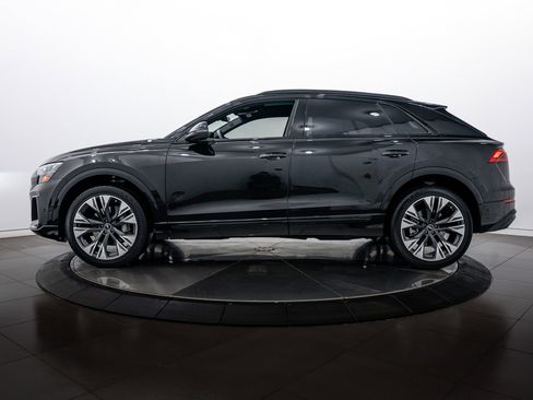 Certified 2024 Audi Q8 Premium Plus image 6