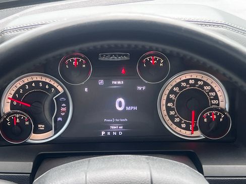 Used 2017 RAM 1500 Sport w/ Black Ram 1500 Sport Group AWD/4WD image 25