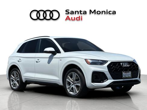 Used 2025 Audi Q5 2.0T Premium w/ Convenience Plus Package AWD/4WD image 9